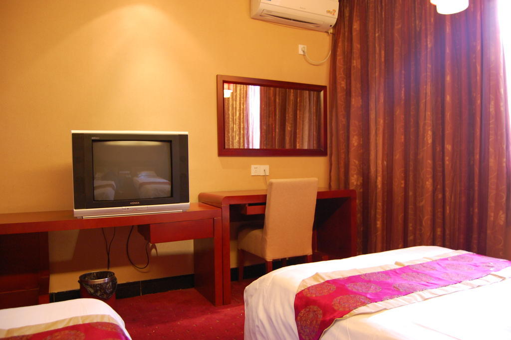 Jinyao Business Hotel Yiwu  Kamer foto